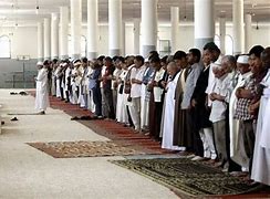 Mimpi Sholat Berjamaah Di Masjid Menurut Islam